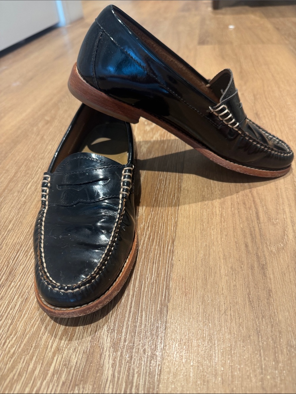Weejuns Classic Patent Leather  Black Loafers, Weejuns